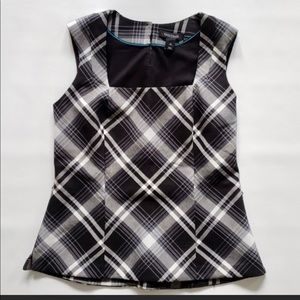 White House Black Market Sleeveless Top